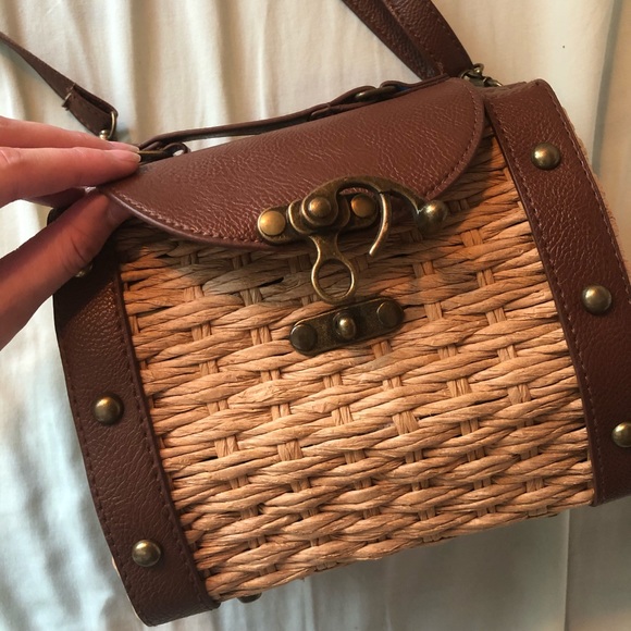 Gorgeous one of a kind straw bag - Picture 2 of 4